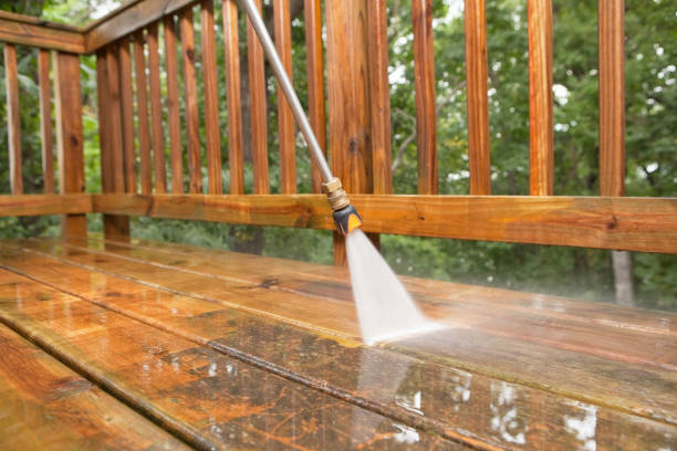 Why Choose Our Certified Pressure Washing Experts for Your Project Needs in Melrose Park, NY?